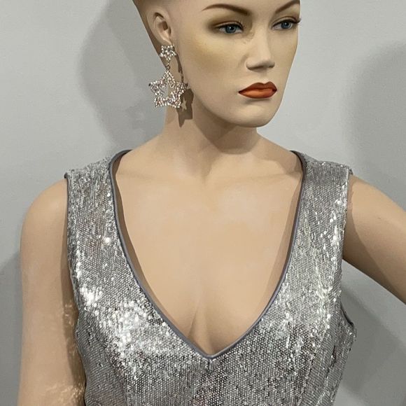 Sequin Sparkling Silver Metallic Formal Gown - Picture 9 of 16